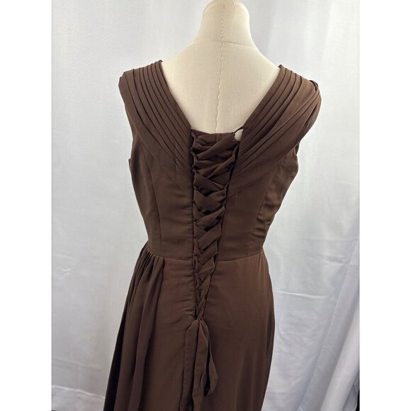 Elegant Brown Evening Gown With Beaded Embellishments & Pleated V-Neck Design - Picture 4 of 5